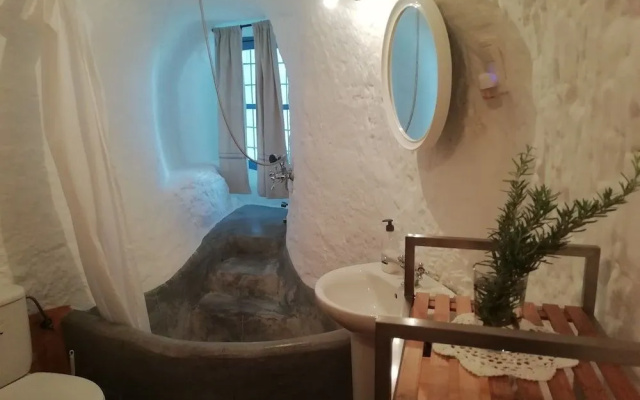 Cueva El Ermitaño