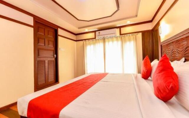 OYO 23227 Alleppey Eco Houseboat 3 Bhk