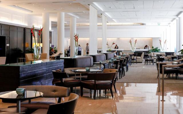 Pier Sixty-Six & Marina
