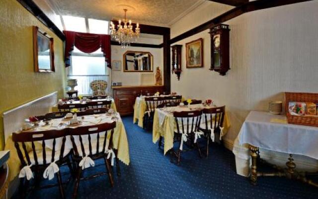 Falklands Hotel