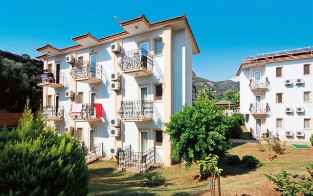Karbel Beach Hotel