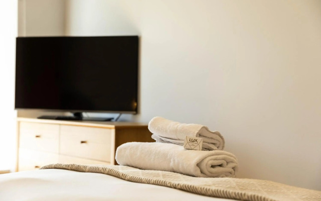 Serviced Guest ApartSuites The Unicorn