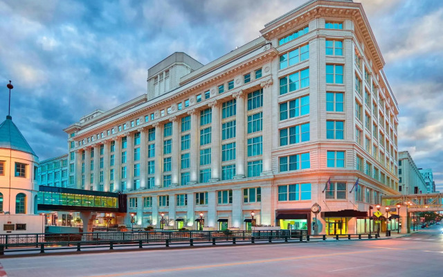 Residence Inn Milwaukee Downtown by Marriott