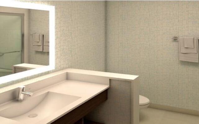 Holiday Inn Express & Suites Tulsa Midtown by IHG