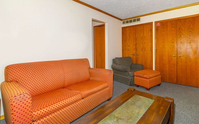 Magnuson Hotel Extended Stay Canton Ohio