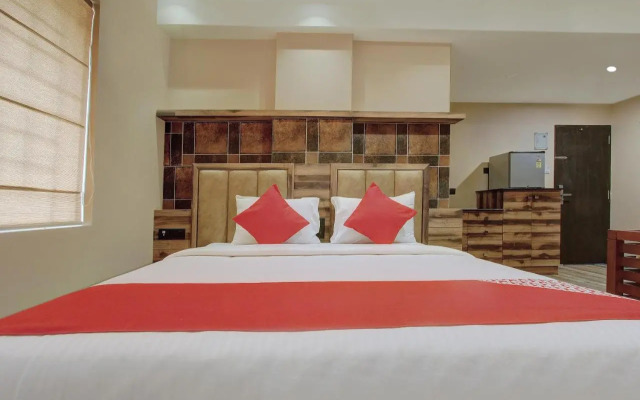 Oyo 23602 Laxman Residency