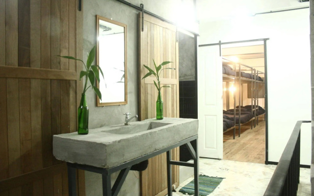 YoodYa Hostel