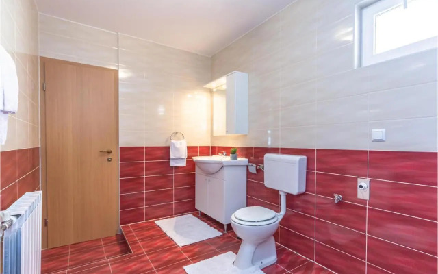 Two-Bedroom Apartment with Sea View in Makarska