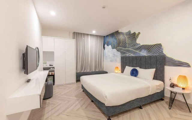 Len's Hotel