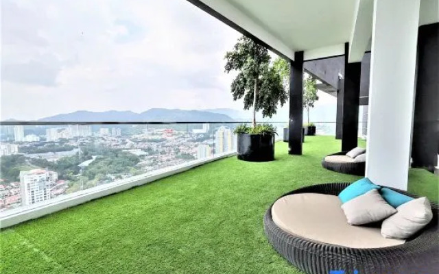 SoftGrey 2 Rooms Apartment, 4+2 Pax @ Urban Suites