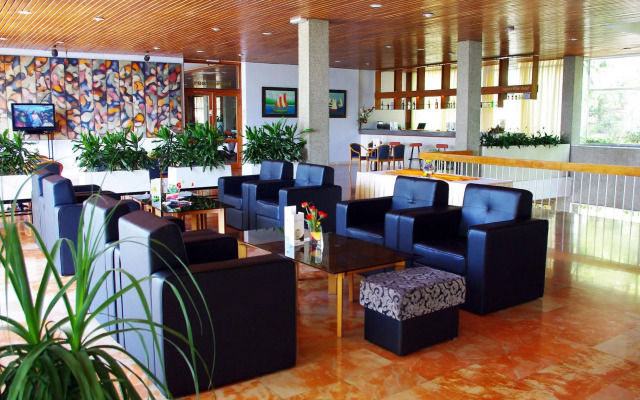 Bluesun Hotel Maestral