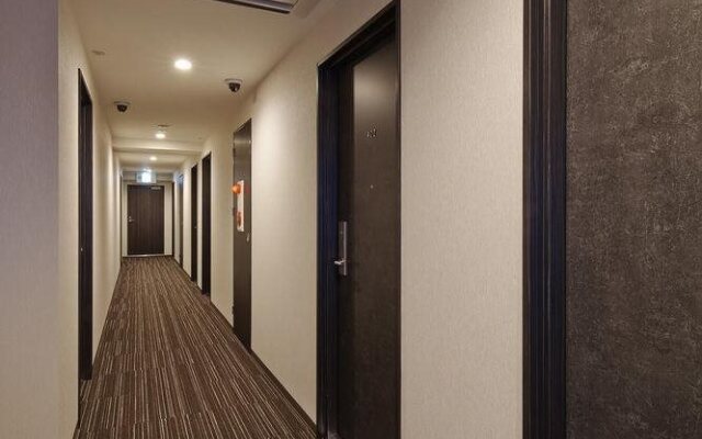 Tennoji Crystal Hotel