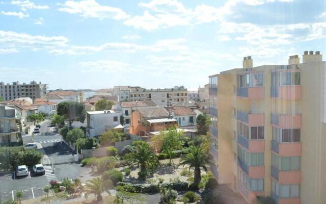 Appartement Le Grau-du-Roi, 3 pièces, 6 personnes - FR-1-250-61