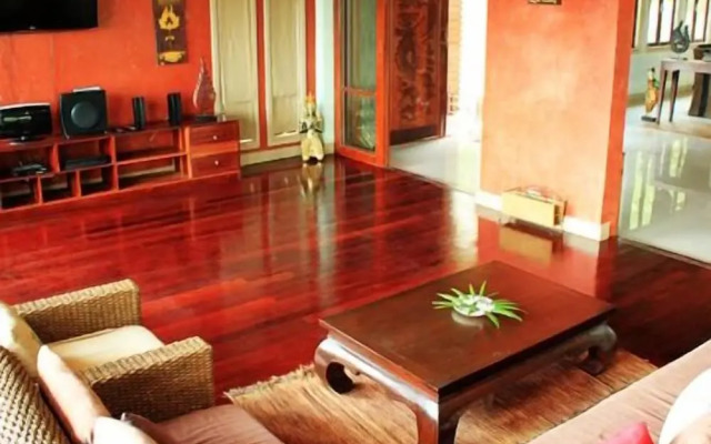 The Villa Hacienda