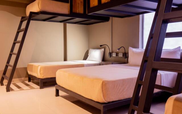 OZ Hotel