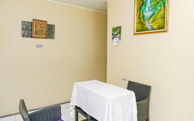 OYO 1786 Hotel Griya Mina Mandiri