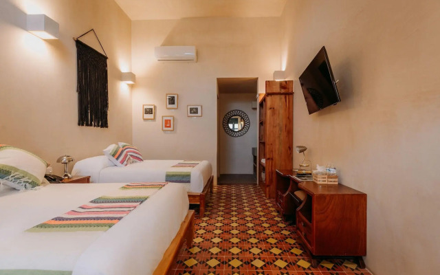 Waye Valladolid Centro – Sustainable, Authentic Experiences & Pet Friendly Boutique Hotel