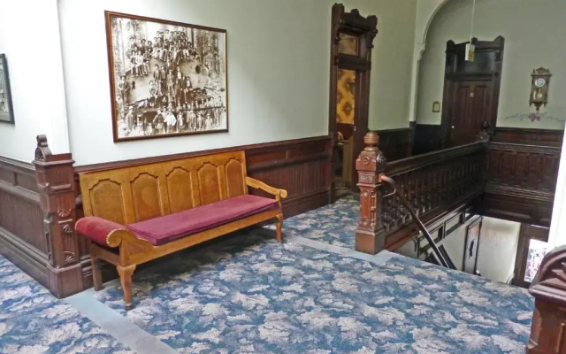 Victorian Inn
