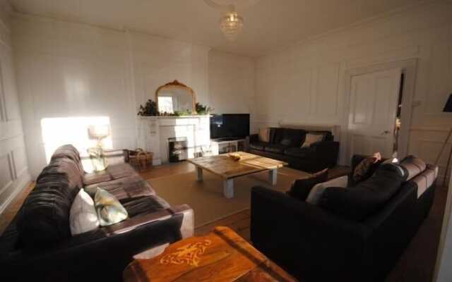 The Manor House Moreton