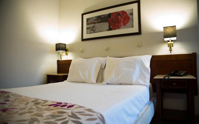 Hotel Solaris