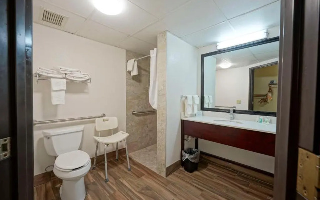 Baymont Inn & Suites Harrington