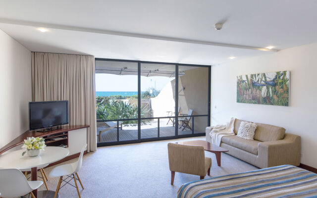 Beach Suites