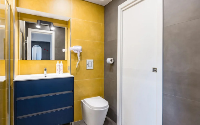 Pop House in the Heart of Sanit