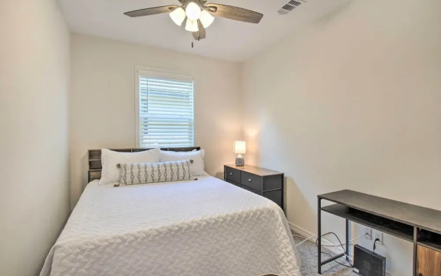 Downtown Pensacola Vacation Rental w/ Yard!