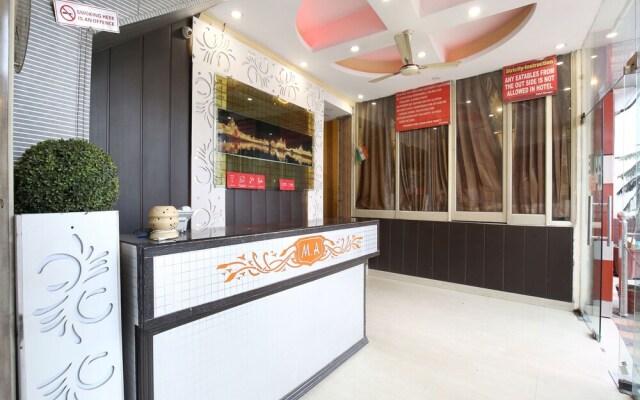 OYO 15998 Hotel Ma International