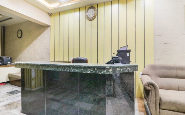 Oyo 26140 Hotel Vashistha