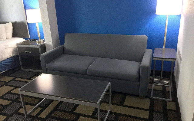 Best Western Plus Birmingham Inn & Suites