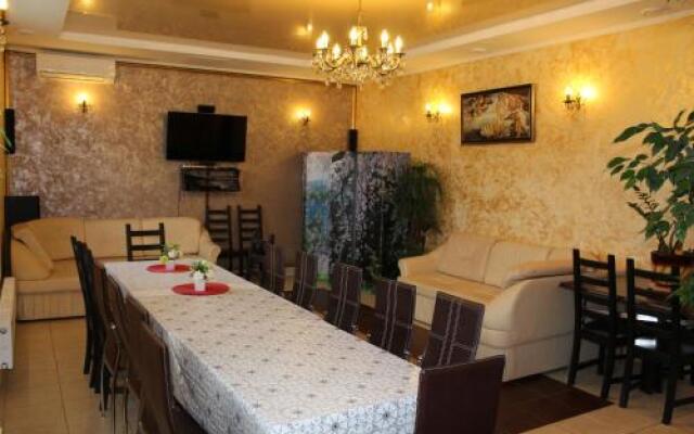 Pavlovskij Posad Guest House