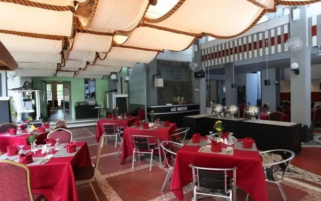 University Club Hotel UGM
