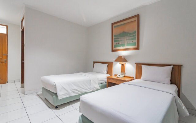 Hotel Yehezkiel Surapati