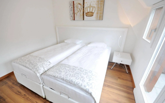 Luxury Apartments by Livingdowntown