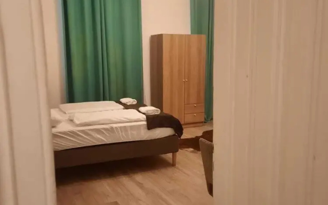 Extended Stay 3 Budget Apartments