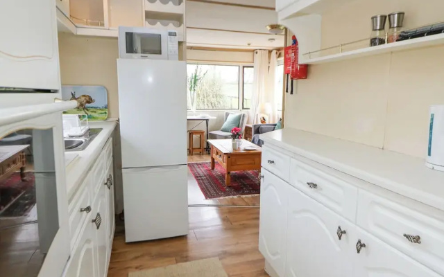 Upper Calffield Caravan