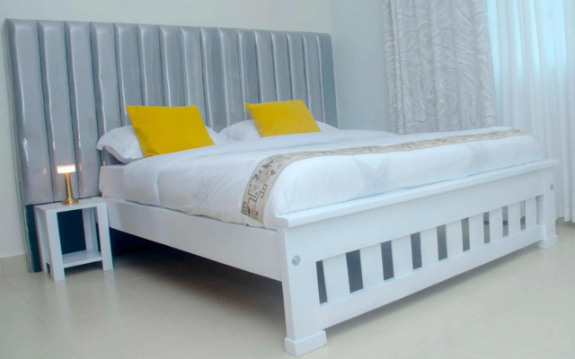 Keisha Luxury Furnished Apartment Bukoto