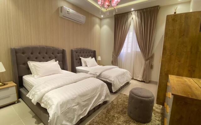the F residence, Elegant & Luxury