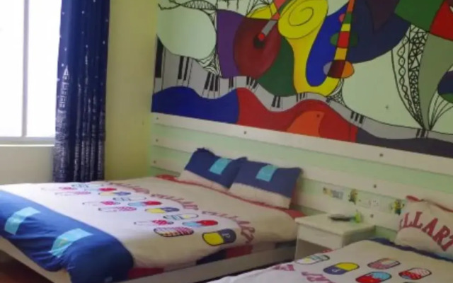 Yatou Backpacker Hostel