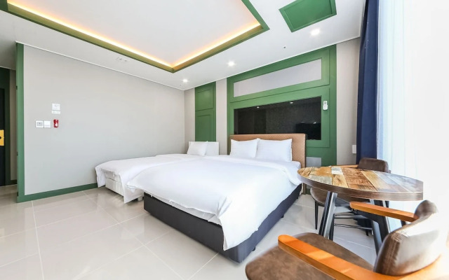 Naju Laon Palace Hotel