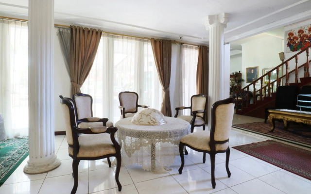Villa Sri Manganti
