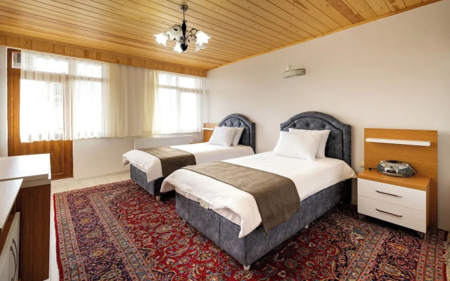 Avulot Mountain Resort Hotel