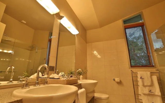 Ironstone Romantic Couples Retreat