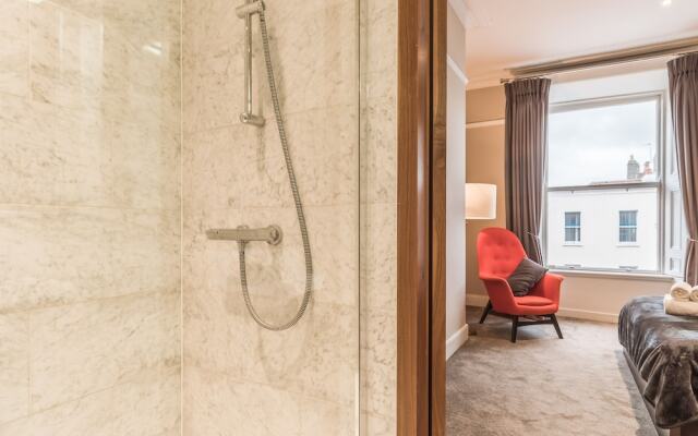 William Butler Yeats Suite by 5STARSTAY