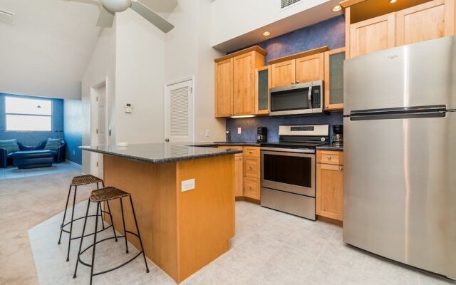 4410 Warren ave 508