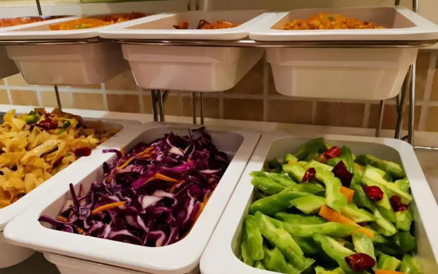 Home Inn Shenyang Zhangshi Development Zone Metro Station