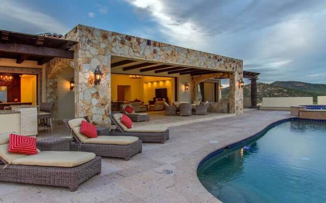 Villa Delmar Exquisite Villa w Views