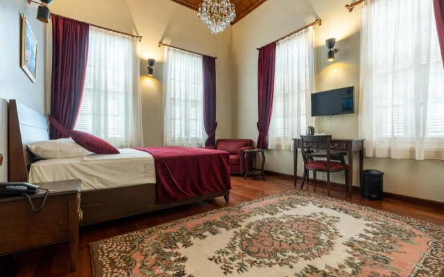 Giges King Hotel