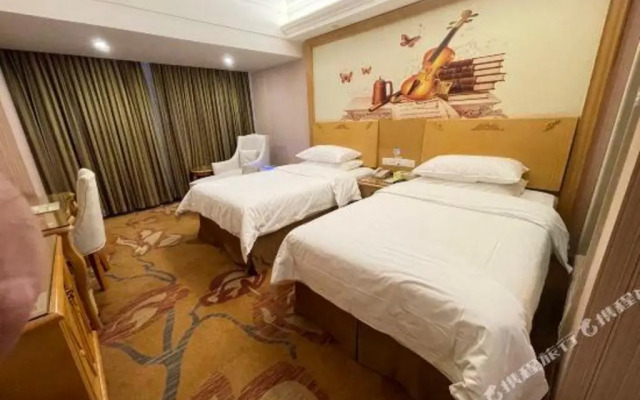 Vienna Hotel Dongguan Shatian Humen Port